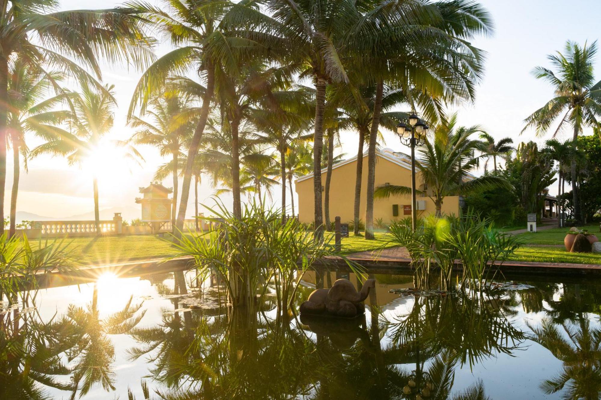 Victoria Hoi An Beach Resort & Spa Екстер'єр фото